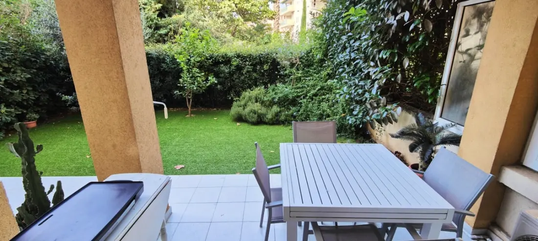 Studio Jardin à 150 M De Plage