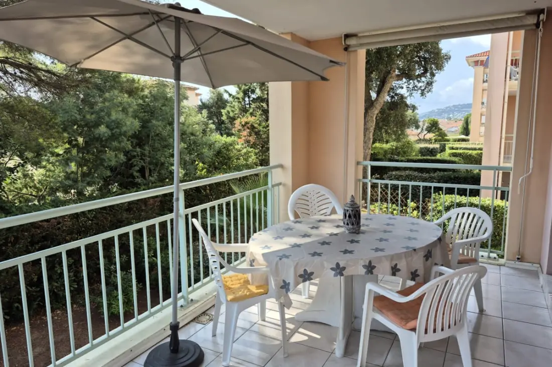 Appartement Avec Piscine,plage Et Commerces à Pied