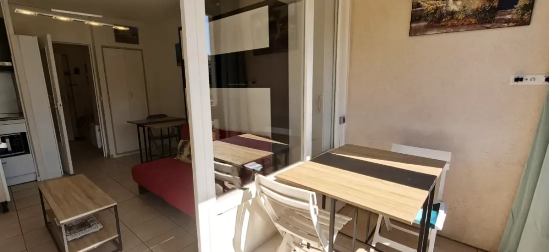 Lumineux Studio Avec Balcon, Piscine &amp; Parking