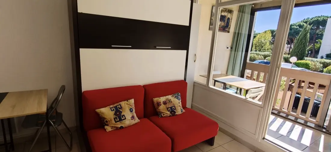 Lumineux Studio Avec Balcon, Piscine &amp; Parking