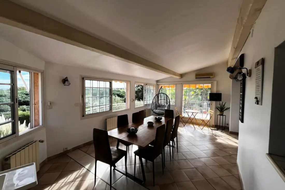 Maison Avec Piscine Et Vue Imprenable à Fréjus