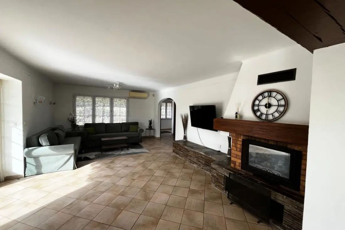 Maison Avec Piscine Et Vue Imprenable à Fréjus