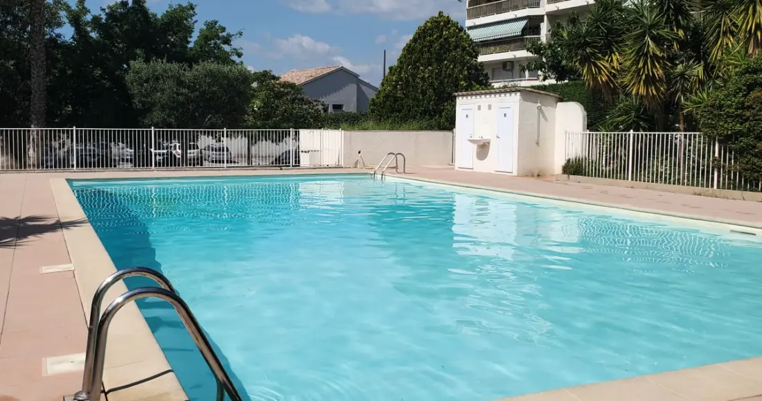 Lumineux Appartement Avec Vue Dégagée