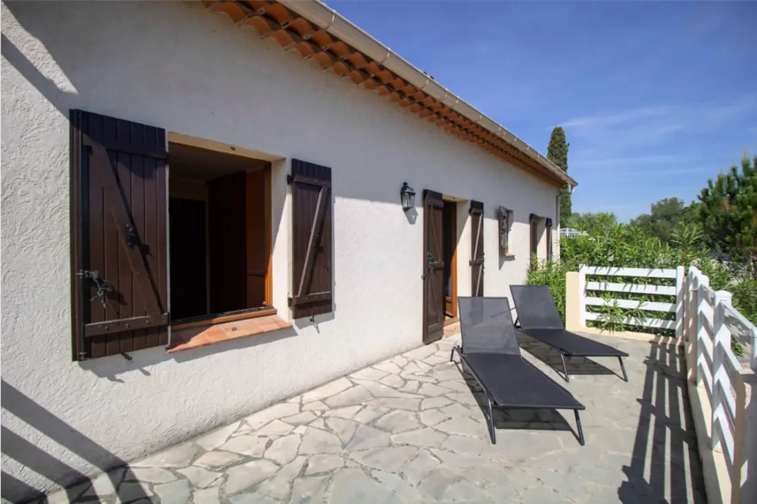 Grande Maison Spacieuse à Fréjus