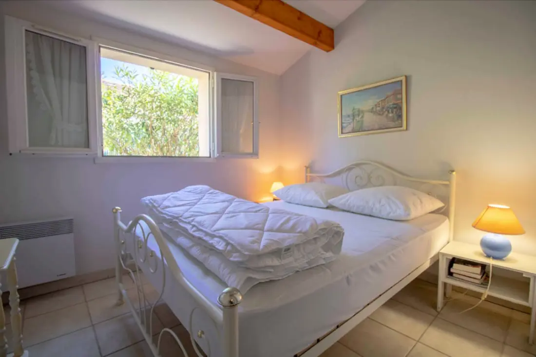 Maisonnette Avec Jardin  - Résidence Avec Piscine