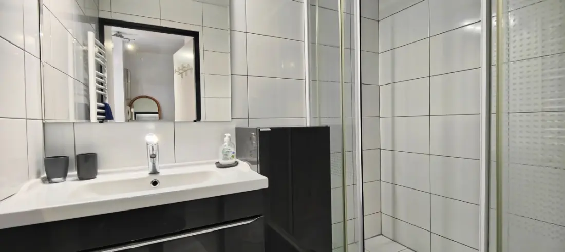 Bel Appartement Calme Et Lumineux De 32 M²