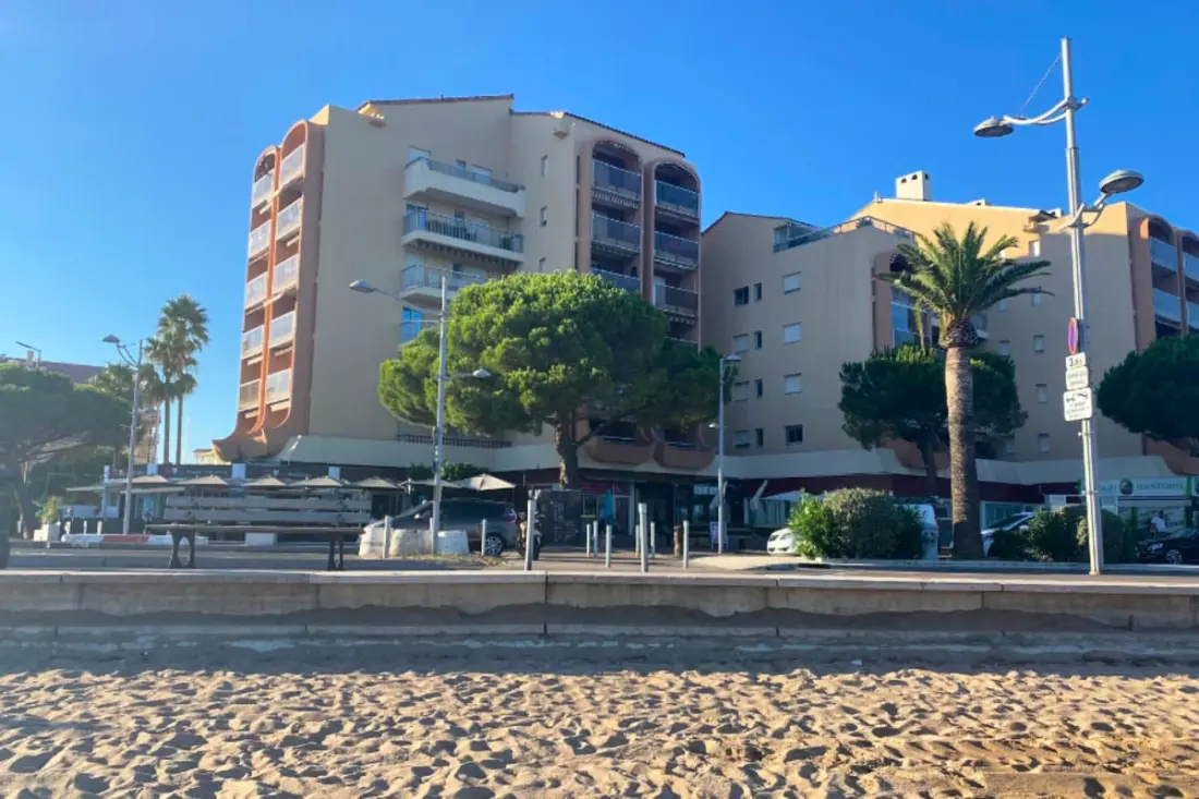 Bel Appartement Calme Et Lumineux De 32 M²