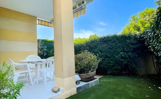 Superbe Appt Avec Jardin Proche De La Mer