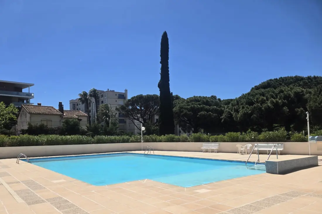 Studio 4 Pers Avec Piscine à 350 M Plage