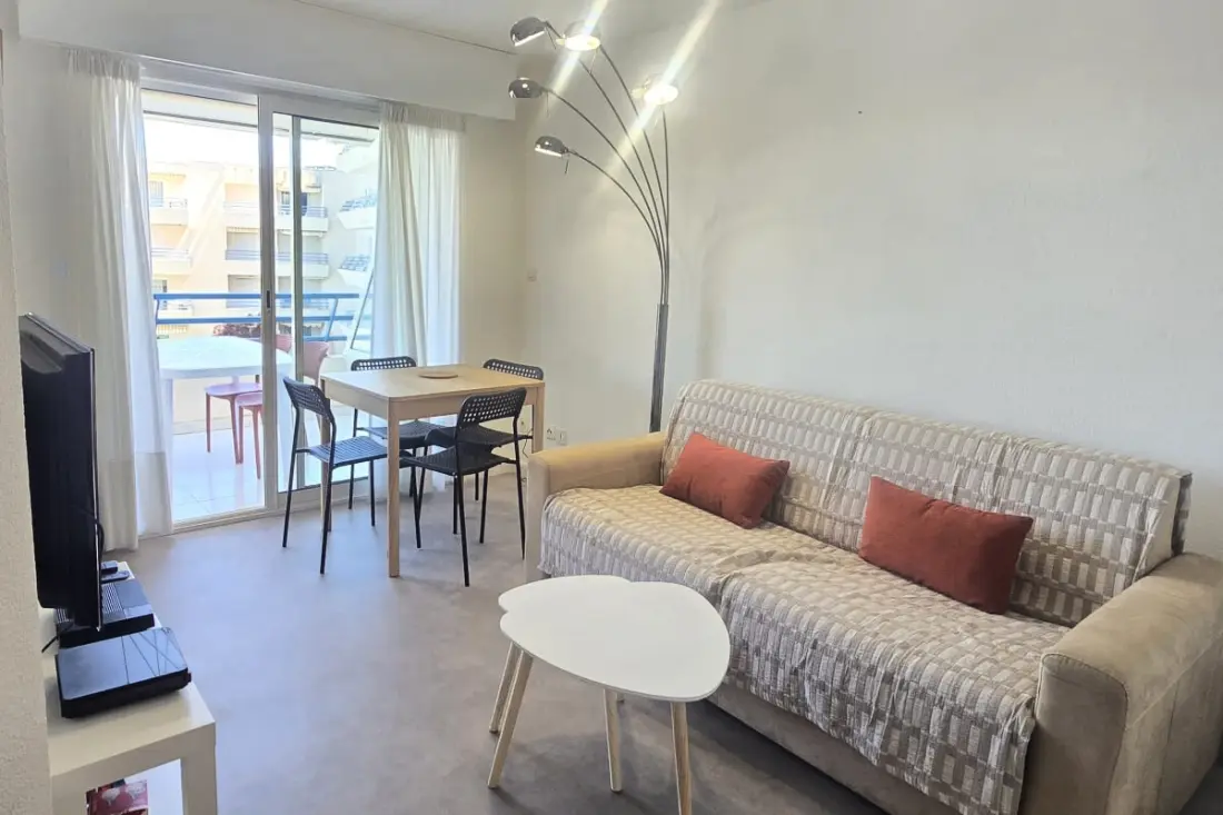 Studio 4 Pers Avec Piscine à 350 M Plage