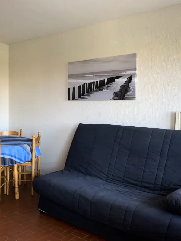 Studio Spacieux De 40 M² Avec Balcon à Fréjus