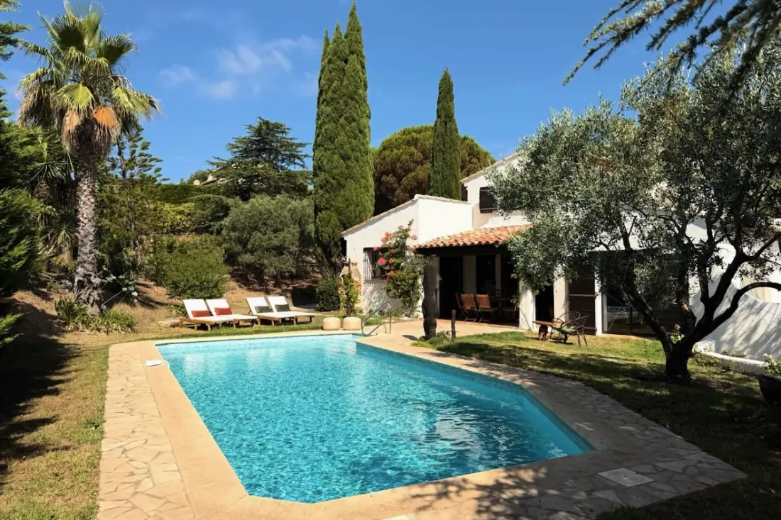Villa Vue Mer Et Piscine à St-aygulf
