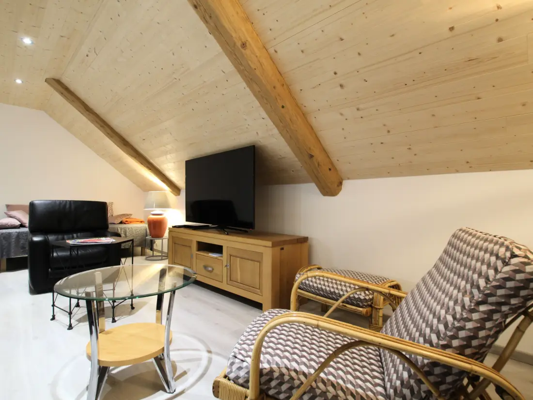 Maison de Vacances Freycenet-la-Cuche 2