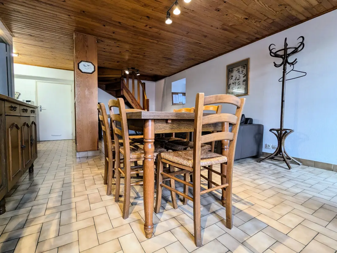Maison de Vacances Freycenet-la-Tour 2