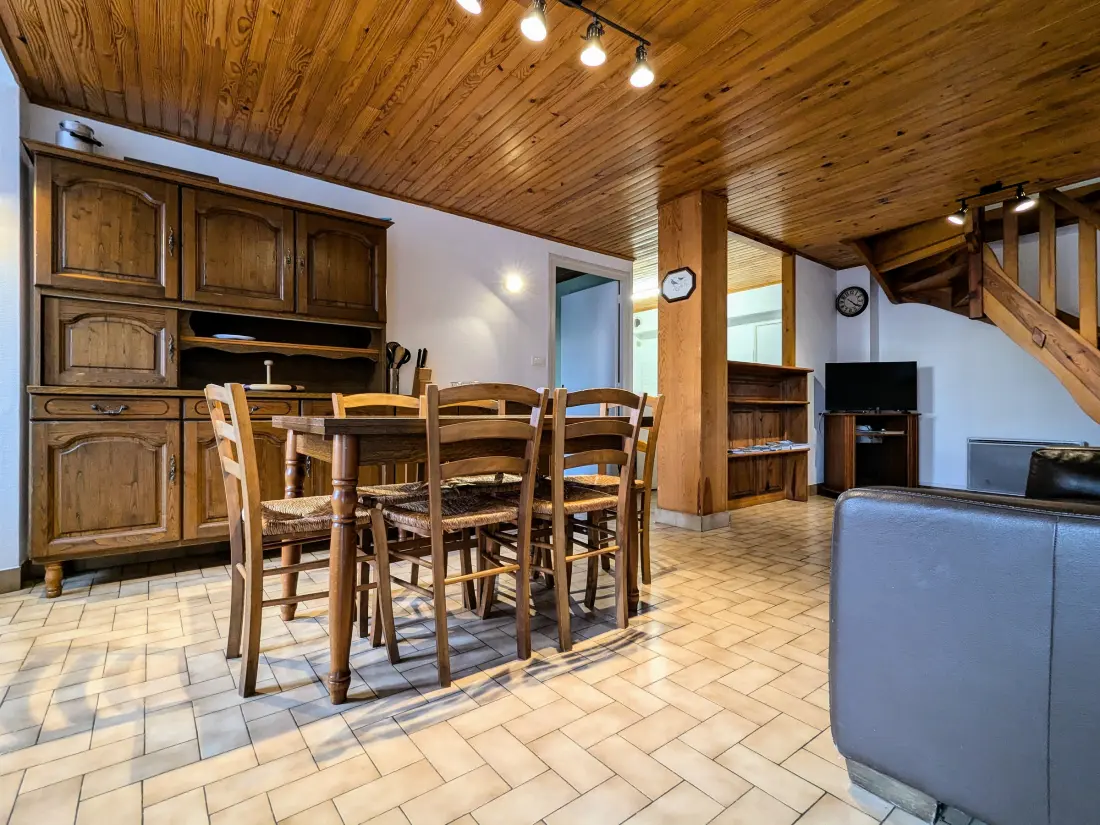 Maison de Vacances Freycenet-la-Tour 2