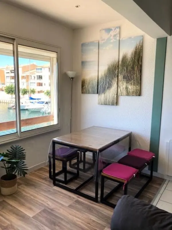 Appartement Duplex Face Au Port 50 M Des Plages