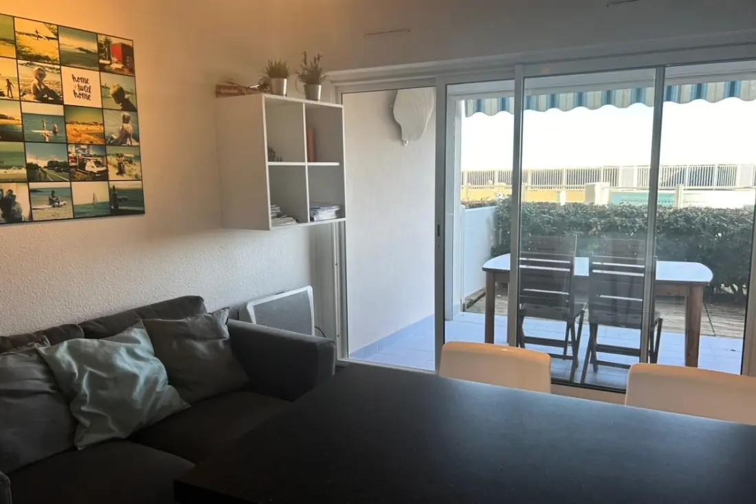 L'écume Des Mers Appartement Vue Mer Dans Résidence Avec Piscine.