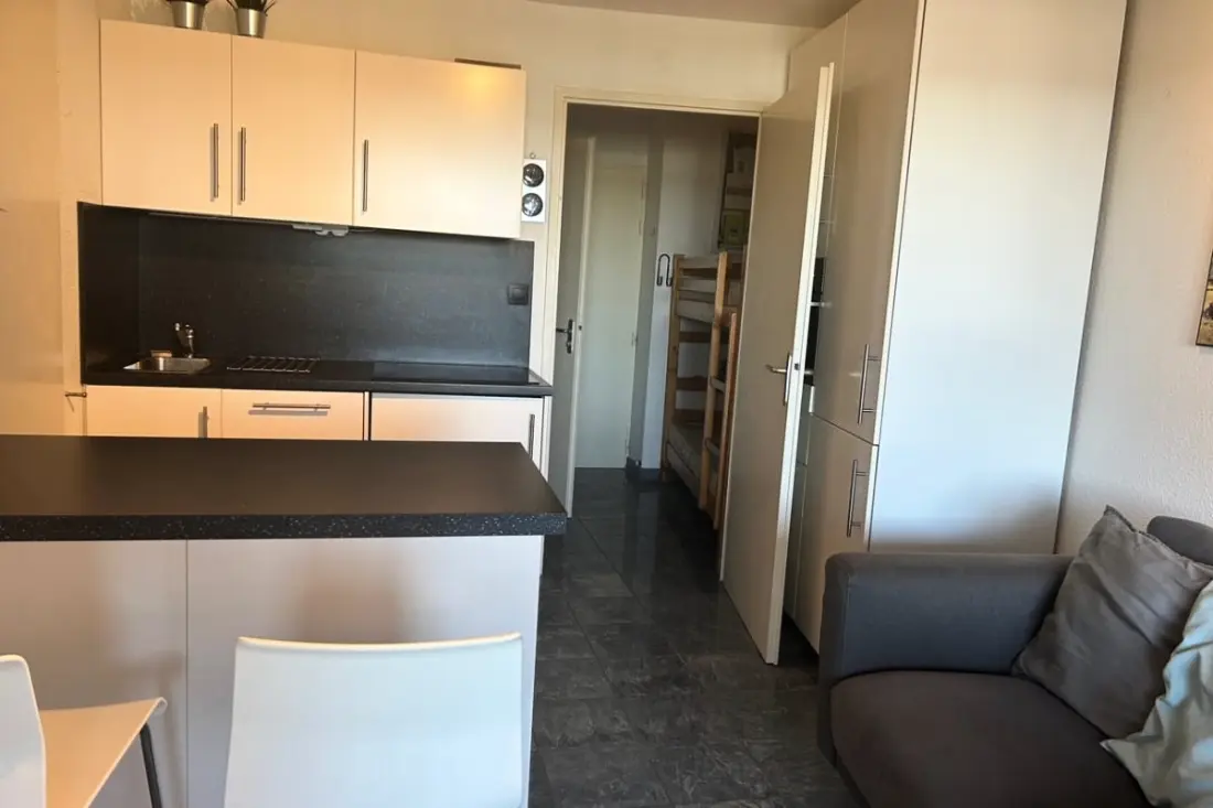 L'écume Des Mers Appartement Vue Mer Dans Résidence Avec Piscine.