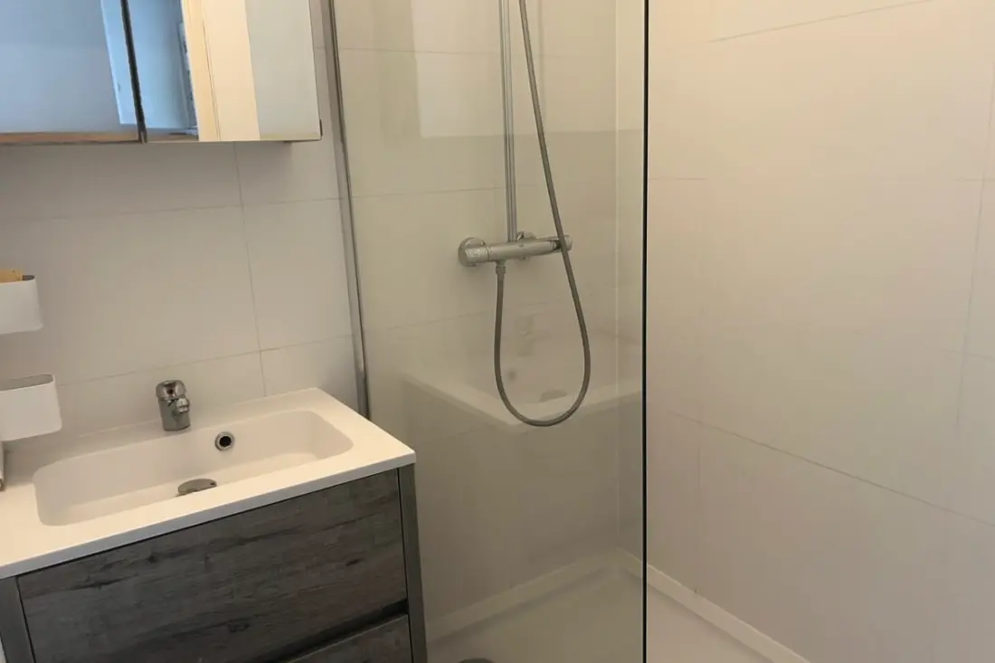 L'écume Des Mers Appartement Vue Mer Dans Résidence Avec Piscine.
