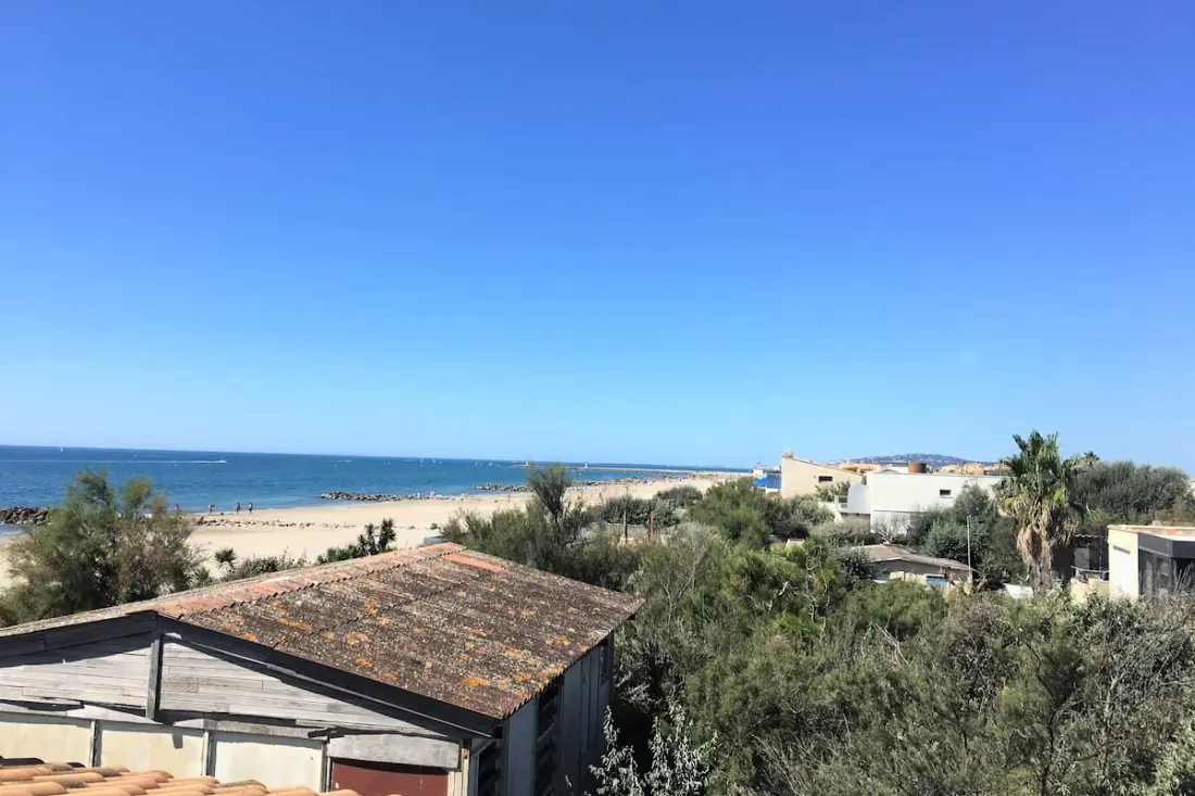 Vue Imprenable Sur La Mer!