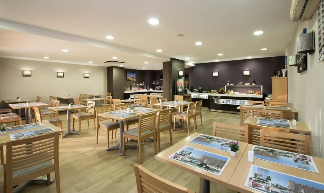 Hotel Apartamentos Pyr Fuengirola