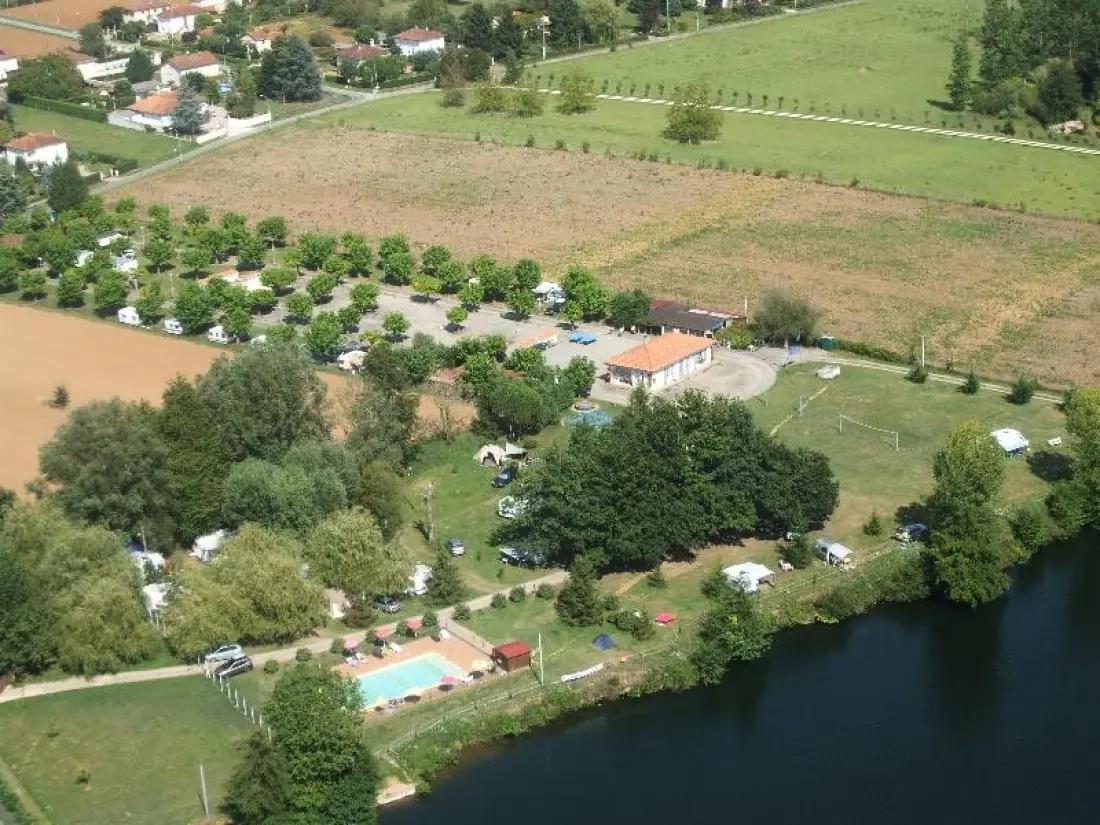 Camping Les Catalpas 3 étoiles★★★