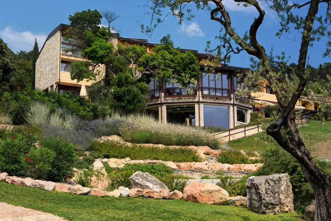 Hôtel-Résidence Poiano Resort