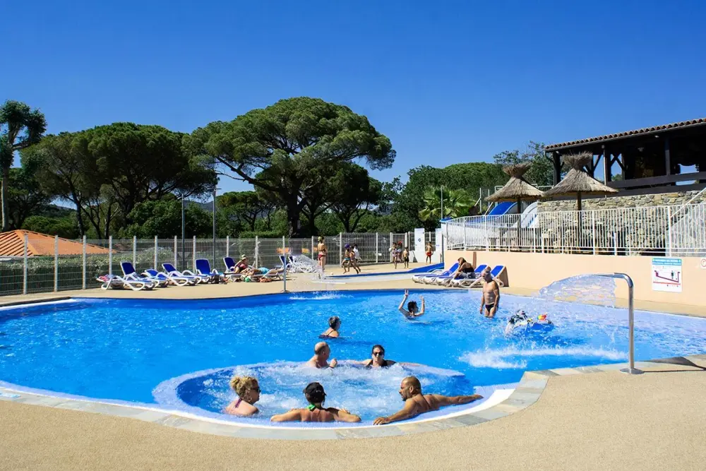 Camping Montana Parc - Gassin Golfe de St Tropez 4 étoiles★★★★