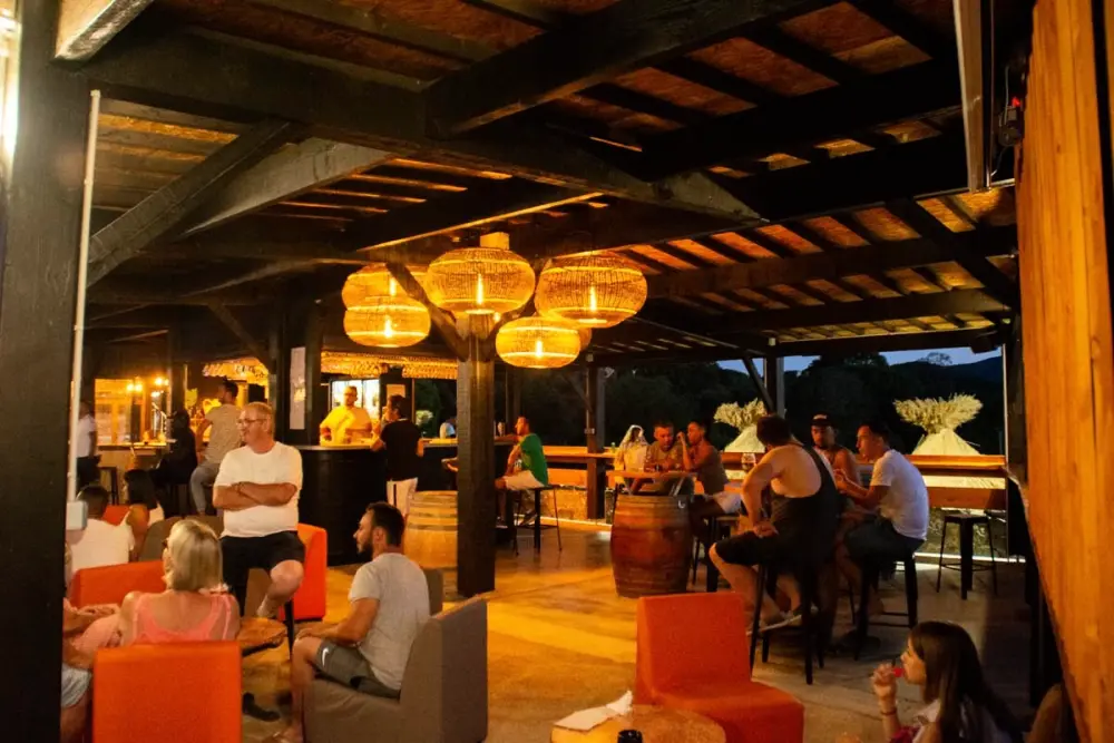 Camping Montana Parc - Gassin Golfe de St Tropez 4 étoiles★★★★