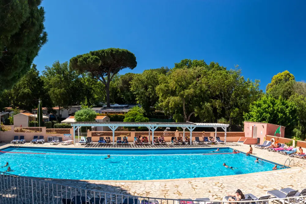 Camping Montana Parc - Gassin Golfe de St Tropez 4 étoiles★★★★