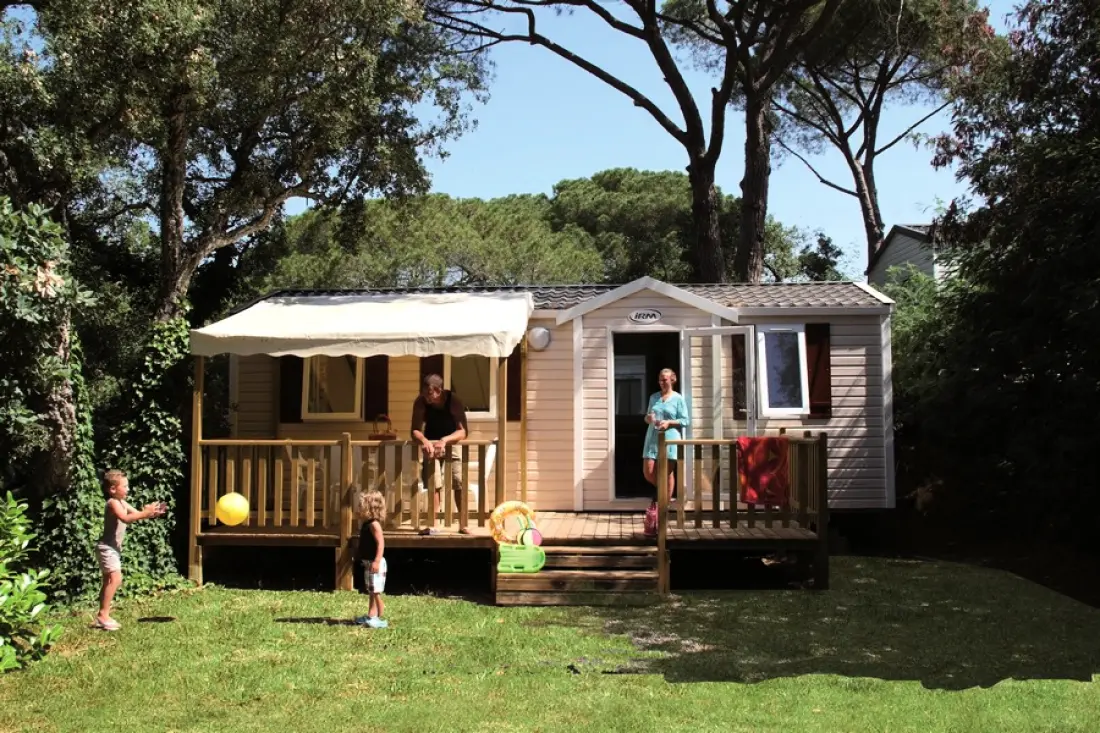 Camping Montana Parc - Gassin Golfe de St Tropez 4 étoiles★★★★