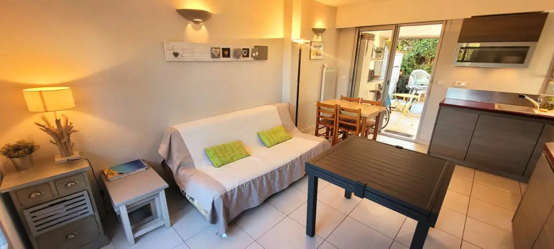 Joli Mazet En Duplex à L'entrée De Saint-tropez