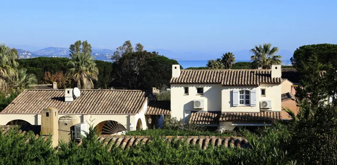 Joli Mazet En Duplex à L'entrée De Saint-tropez