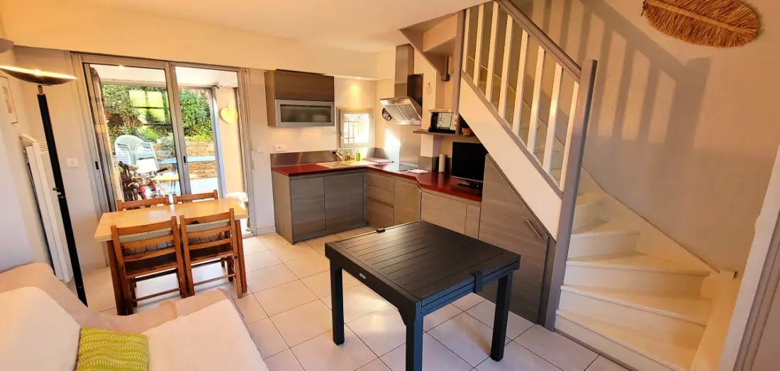 Joli Mazet En Duplex à L'entrée De Saint-tropez
