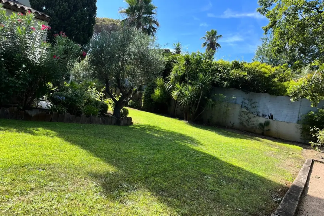 Villa Avec Piscine à 2,5km De Saint-tropez