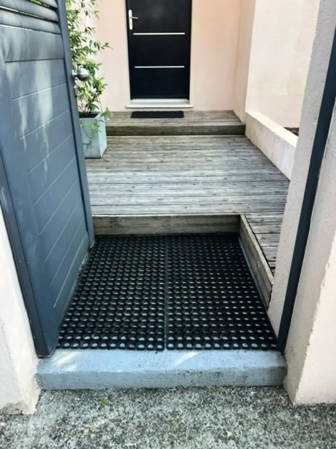 Villa D’architecte à Gassin • Piscine • Calme Absolu