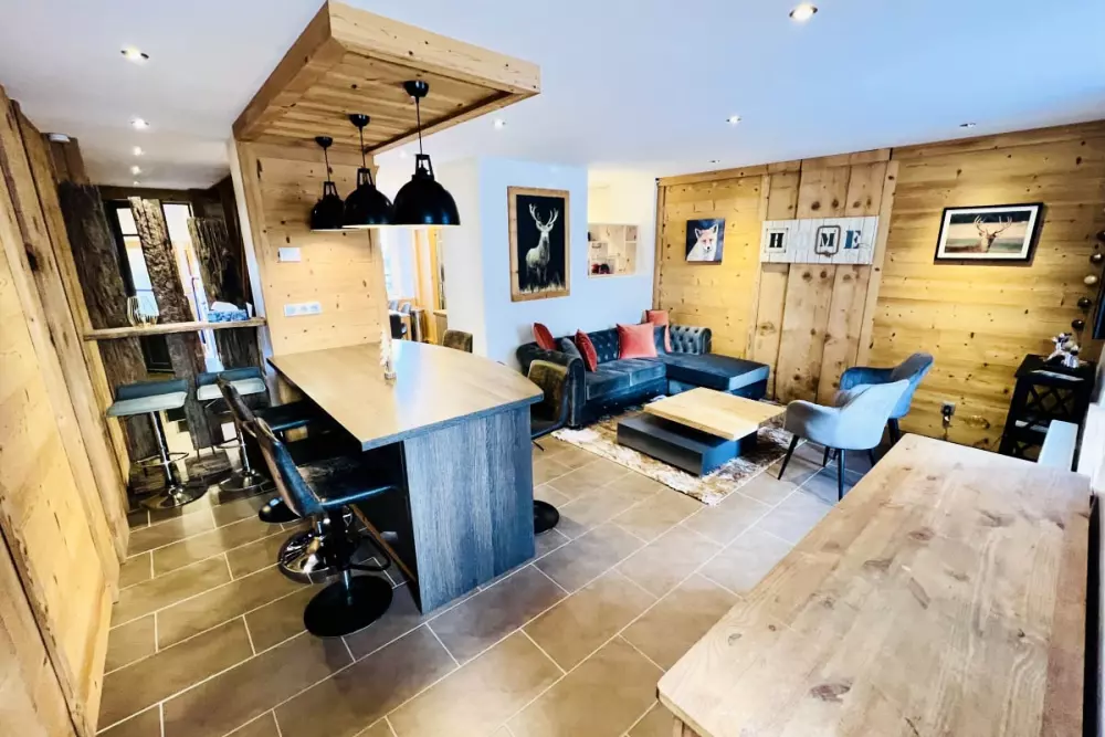 Maison Spacieuse Avec Terrasse, Proche Du Lac