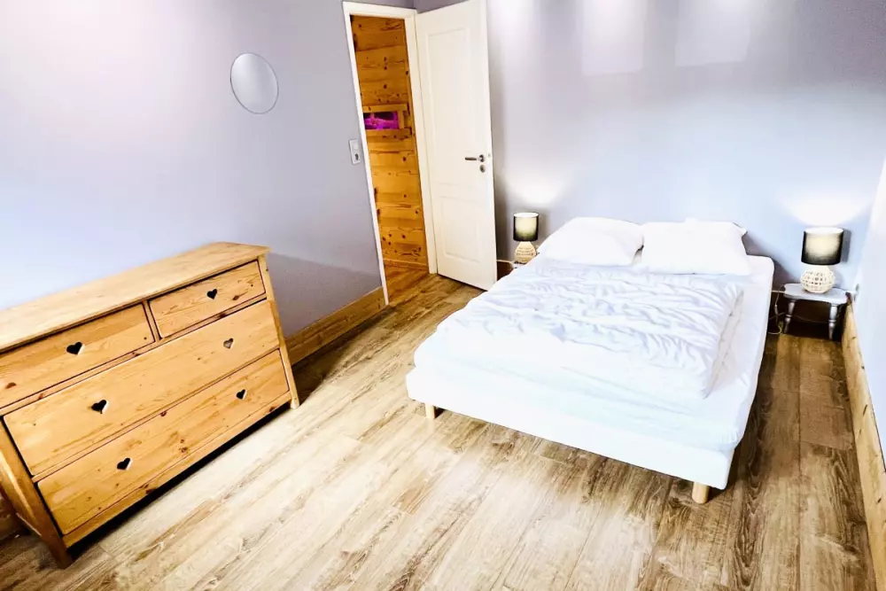 Maison Spacieuse Avec Terrasse, Proche Du Lac