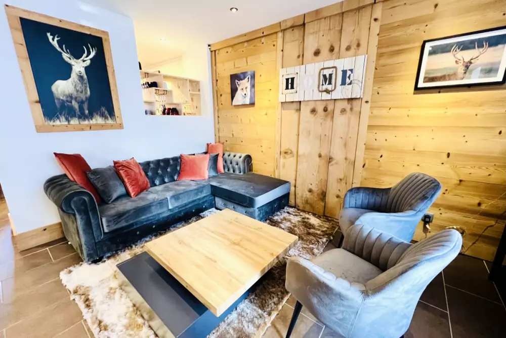 Maison Spacieuse Avec Terrasse, Proche Du Lac