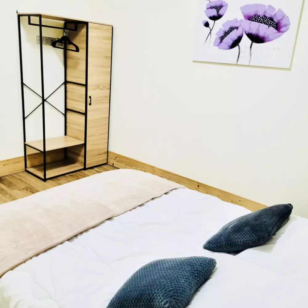 Maison Spacieuse Avec Terrasse, Proche Du Lac