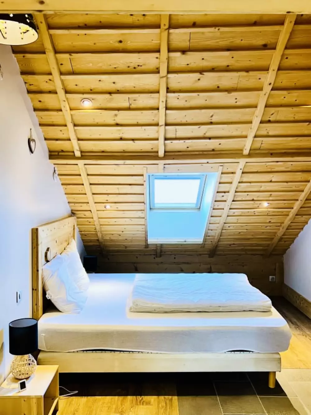 Maison Spacieuse Avec Terrasse, Proche Du Lac