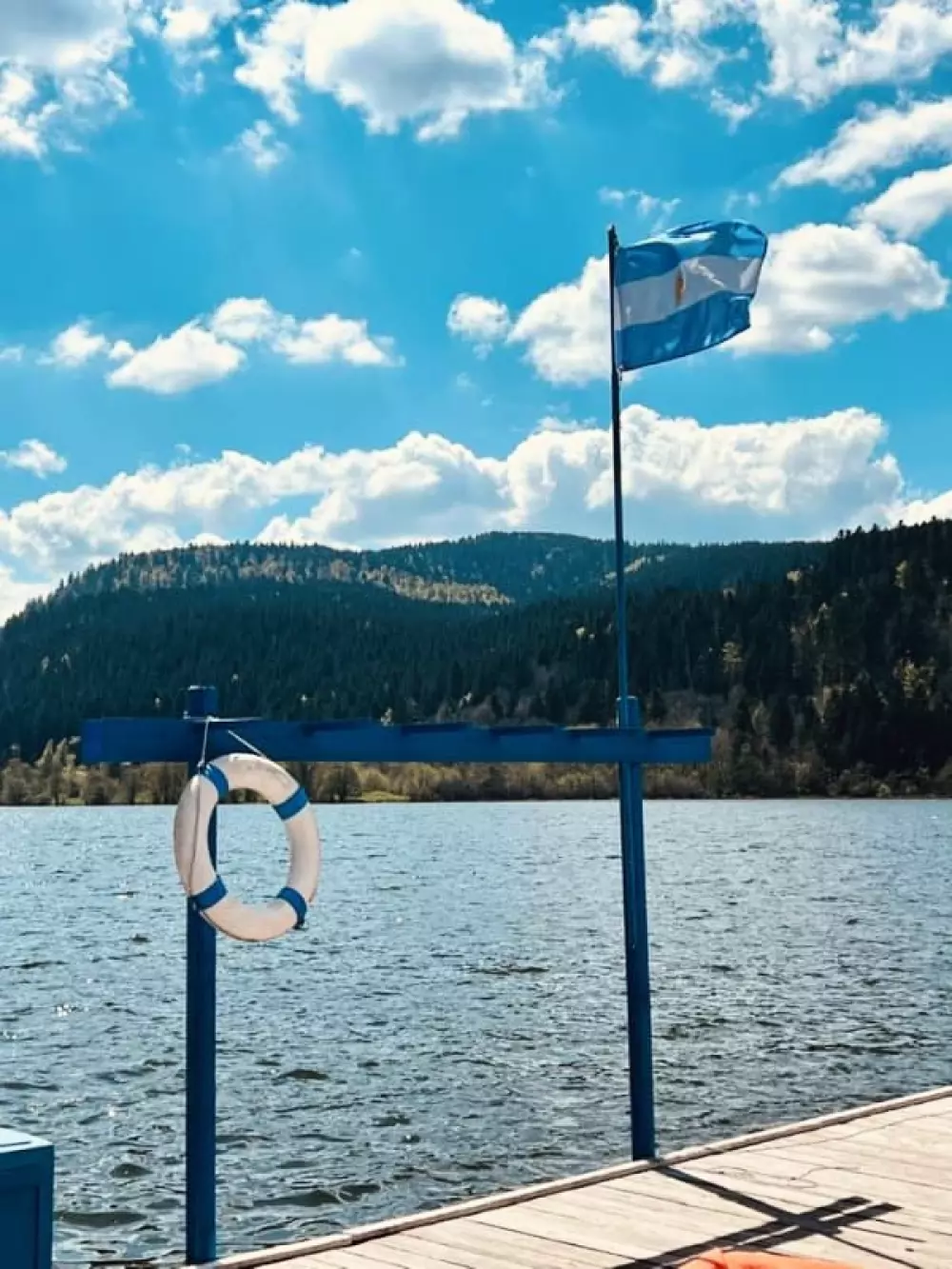 Maison Spacieuse Avec Terrasse, Proche Du Lac