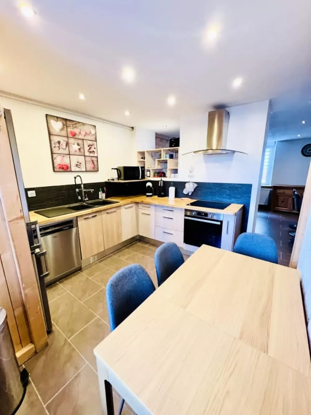 Maison Spacieuse Avec Terrasse, Proche Du Lac