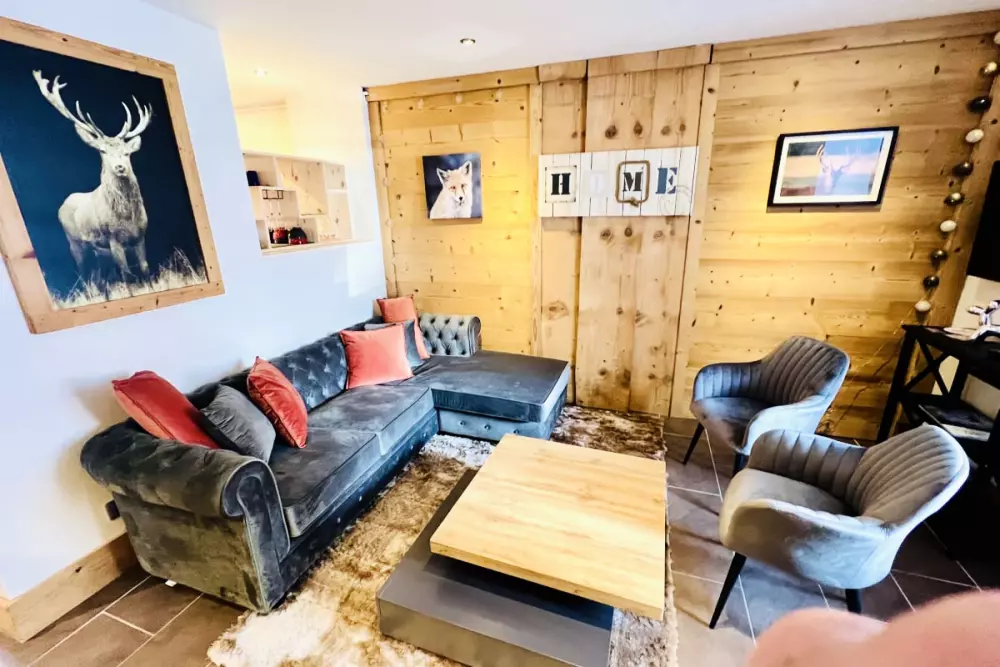 Maison Spacieuse Avec Terrasse, Proche Du Lac