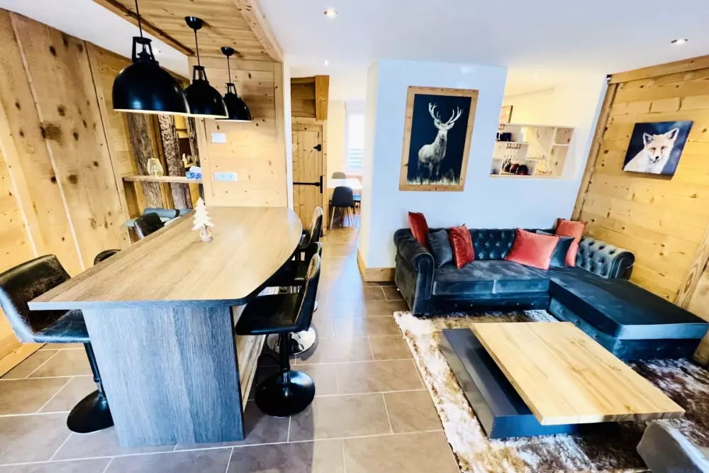 Maison Spacieuse Avec Terrasse, Proche Du Lac