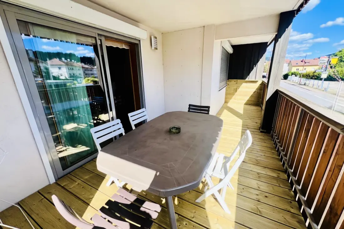 Chaleureux Appartement Vue Lac