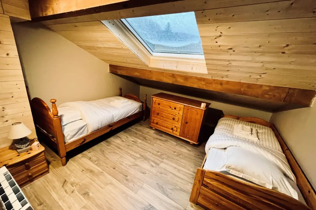 Maison Type Chalet – Sauna Et Balnéo – 14 Pers