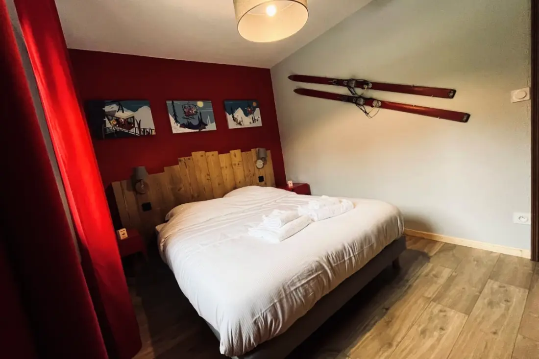 Maison Type Chalet – Sauna Et Balnéo – 14 Pers