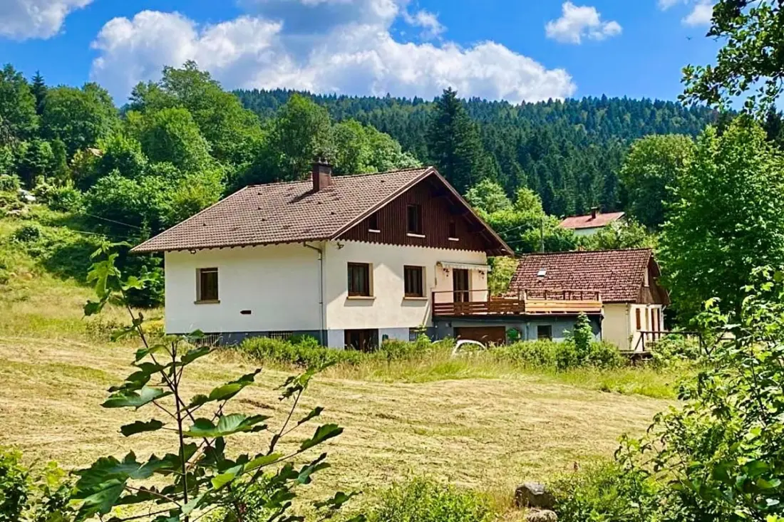 Maison Type Chalet – Sauna Et Balnéo – 14 Pers