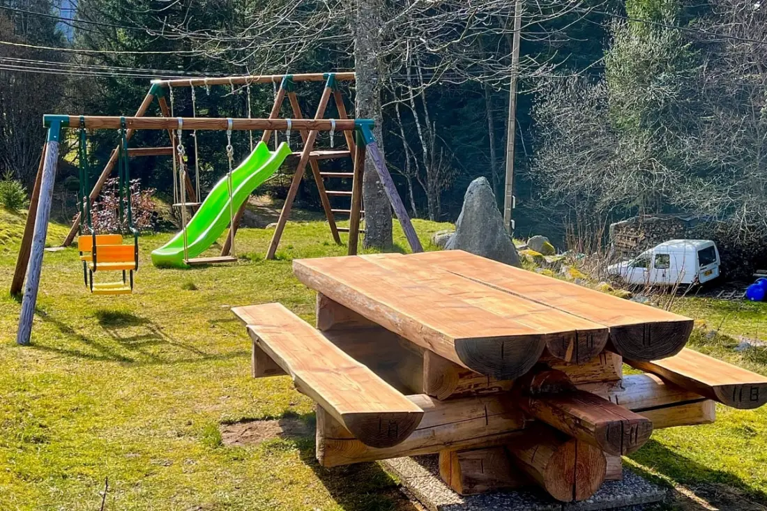 Maison Type Chalet – Sauna Et Balnéo – 14 Pers